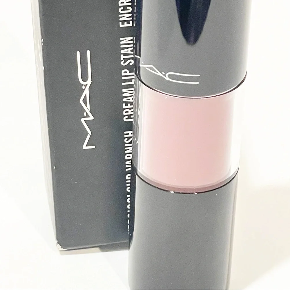 MAC Versicolor Varnish Cream Lip Stain Shade‎ 114 Serial Stain NEW